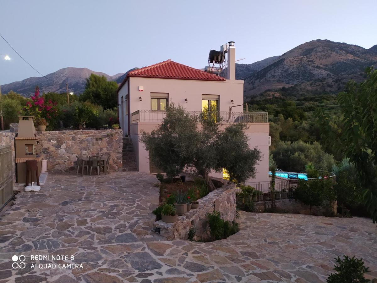 "Villa Kastania" Melidoni, Chania, Crete ภายนอก รูปภาพ